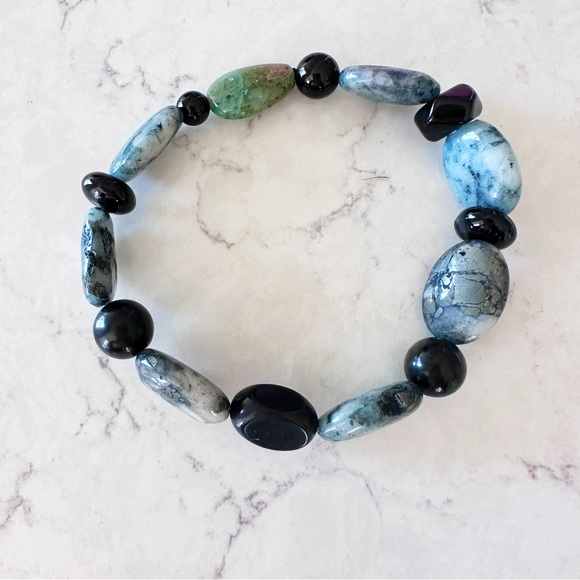 NEW Tourmaline & Green Jasper Quartz Bracelet - Picture 3 of 3